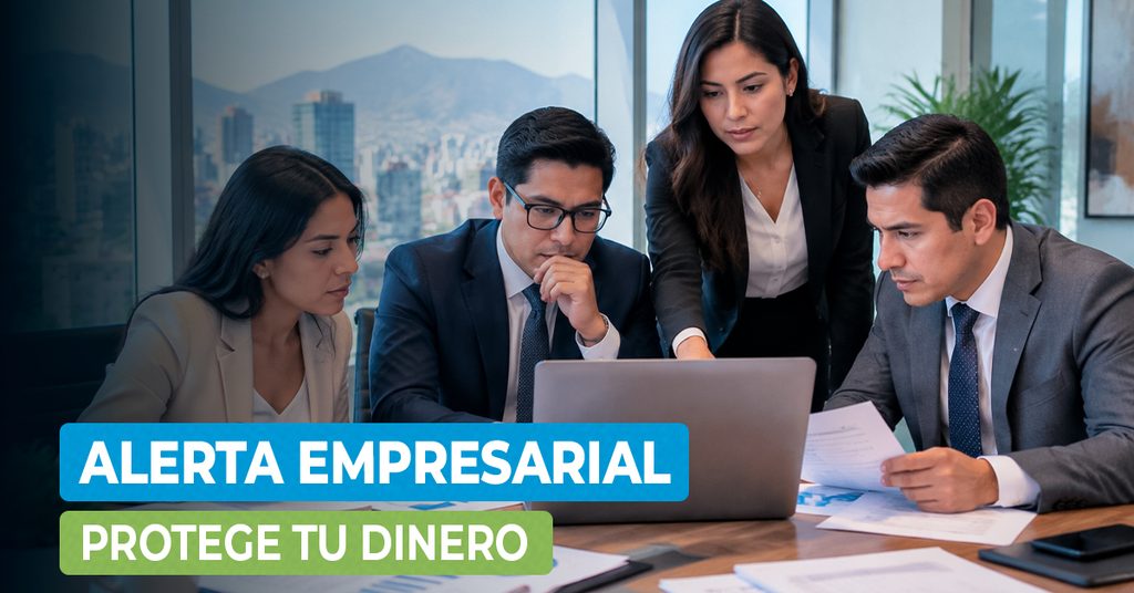 Empresarios analizando normas de fiscalización laboral y tributaria en Perú