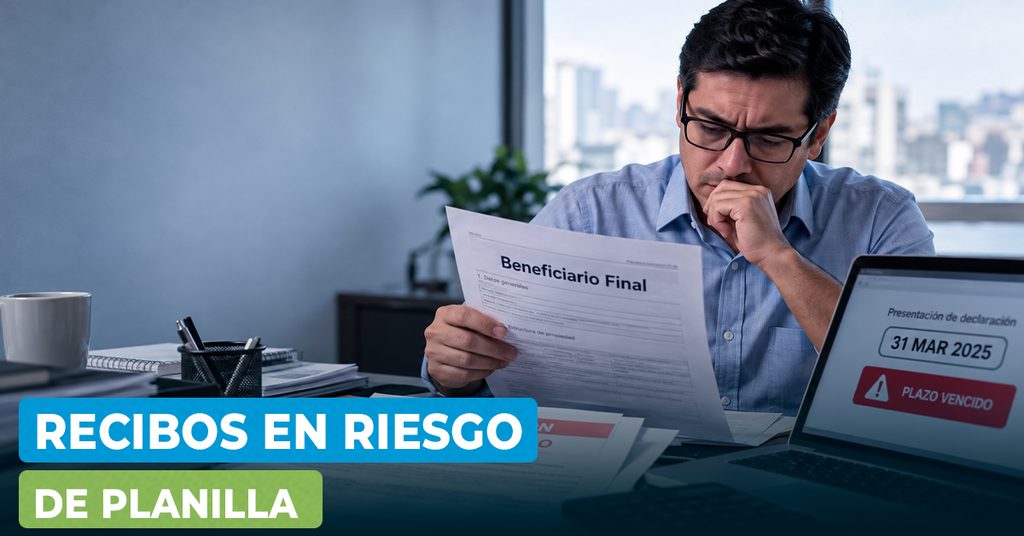 Multa por Beneficiario Final: declaración informativa fuera de plazo y notificación de SUNAT revisadas en una oficina contable peruana.
